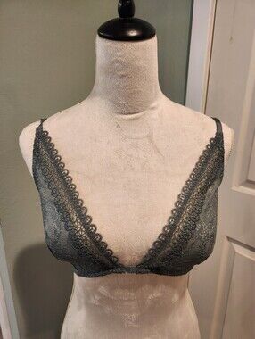 New Victoria's Secret Bra